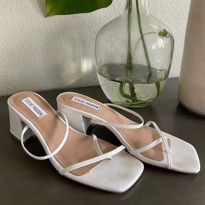 Steve Madden // Sandal
